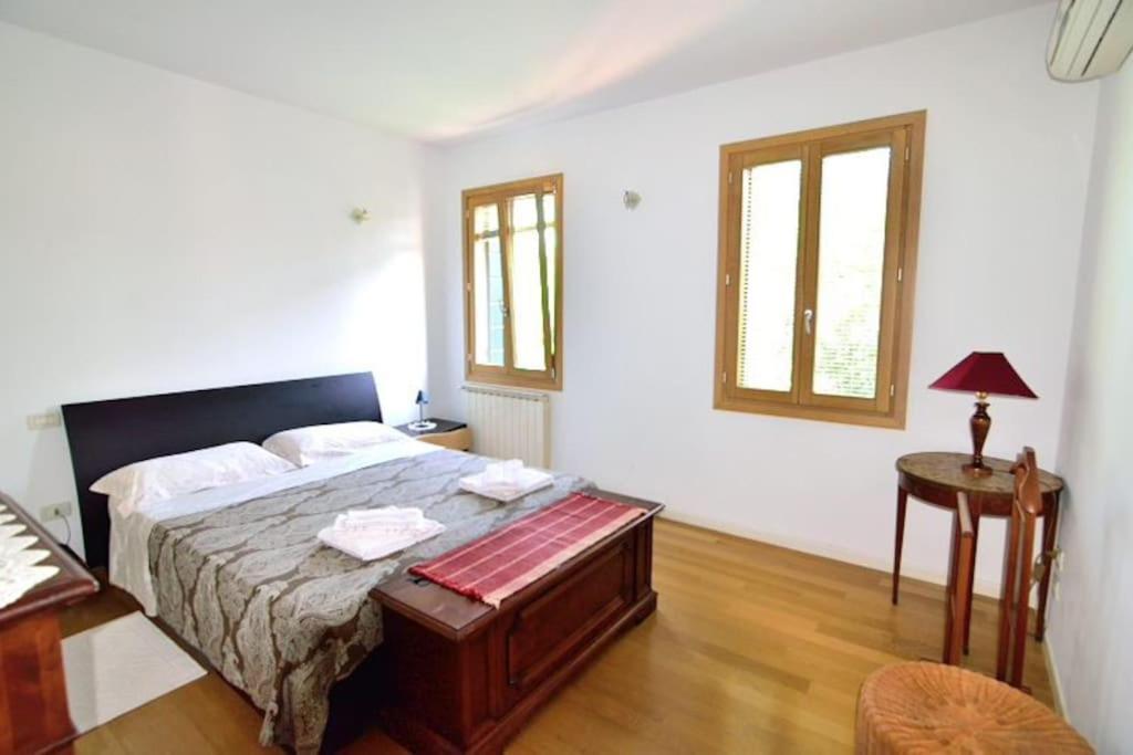 Savorgnan Tricamere Con Terrazza Venesia Bagian luar foto